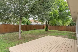 257 Lake Washington Dr, Kyle, TX 78640 - Photo 25