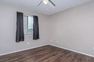 257 Lake Washington Dr, Kyle, TX 78640 - Photo 23