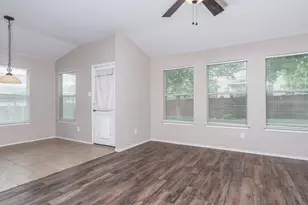 257 Lake Washington Dr, Kyle, TX 78640 - Photo 7