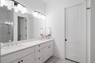 1066 Twain St, Driftwood, TX 78619 - Photo 9