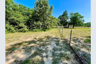 9242 Stetson Drive, Hilltop Lakes, TX 77871 - Photo 5