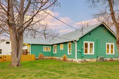 707 Bishop Street, Smithville, TX 78957 - Photo 39