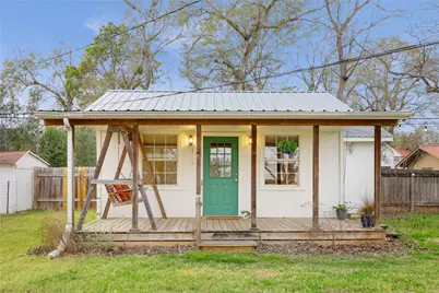 707 Bishop Street, Smithville, TX 78957 - Photo 25