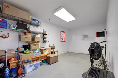 707 Bishop Street, Smithville, TX 78957 - Photo 35