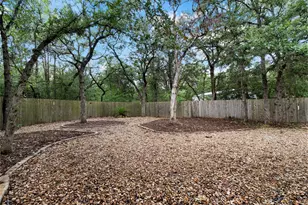 230 Cedar Hills Dr, Elgin, TX 78621 - Photo 23