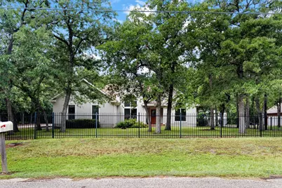 230 Cedar Hills Drive, Elgin, TX 78621 - Photo 29