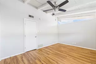 2404 Longview St, Austin, TX 78705 - Photo 5