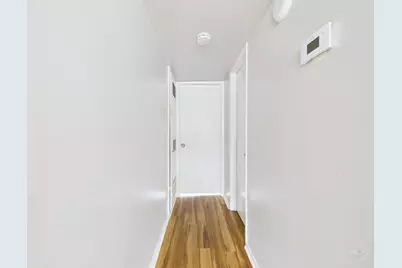 2404 Longview Street #206, Austin, TX 78705 - Photo 9