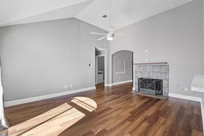 1554 Lorson Loop, Round Rock, TX 78665 - Photo 13