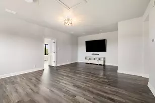 4018 Bee Creek Rd, Spicewood, TX 78669 - Photo 33