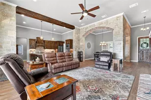 2041 Bella Vita Dr, Nolanville, TX 76559 - Photo 5