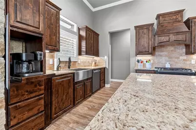 2041 Bella Vita Drive, Nolanville, TX 76559 - Photo 9
