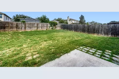 211 Remington Run, Bastrop, TX 78602 - Photo 27