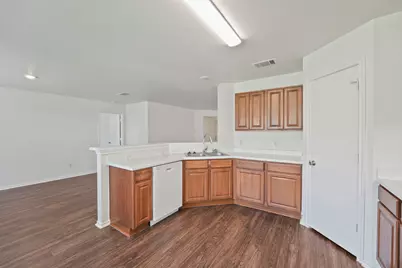 211 Remington Run, Bastrop, TX 78602 - Photo 13