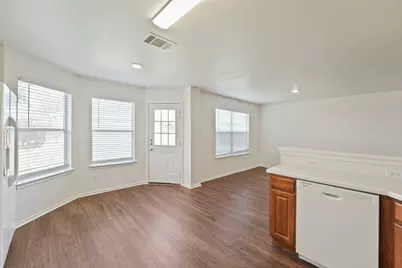 211 Remington Run, Bastrop, TX 78602 - Photo 13