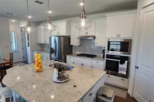 128 Rosebush Dr, Liberty Hill, TX 78642 - Photo 11