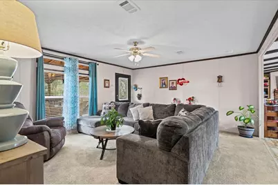 198 Pine Shadows Lane, Bastrop, TX 78602 - Photo 9