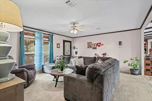 198 Pine Shadows Ln, Bastrop, TX 78602 - Photo 9