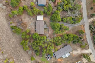 198 Pine Shadows Ln, Bastrop, TX 78602 - Photo 31