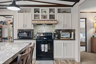 198 Pine Shadows Ln, Bastrop, TX 78602 - Photo 13