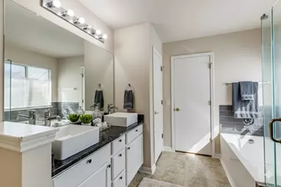 107 Cassandra Drive, Hutto, TX 78634 - Photo 19