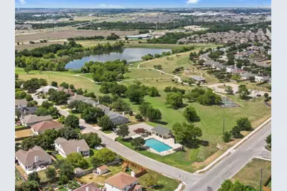 107 Cassandra Drive, Hutto, TX 78634 - Photo 31