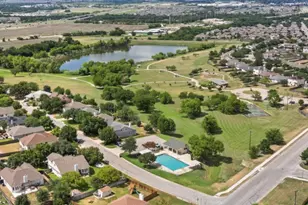 107 Cassandra Dr, Hutto, TX 78634 - Photo 31