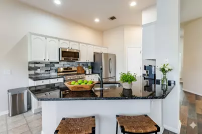 107 Cassandra Drive, Hutto, TX 78634 - Photo 11