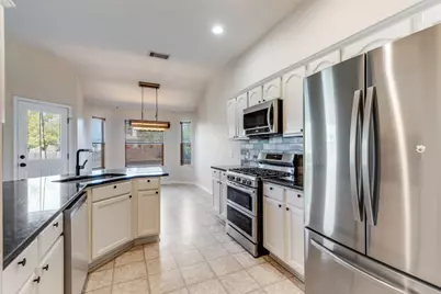 107 Cassandra Drive, Hutto, TX 78634 - Photo 13