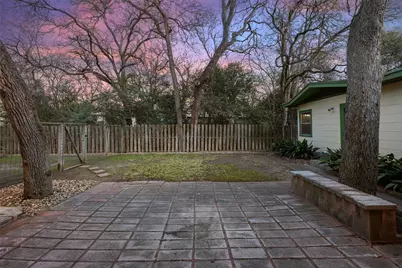 2004 Griswold Lane, Austin, TX 78703 - Photo 11