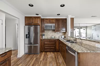 2710 Thrushwood Drive, Austin, TX 78757 - Photo 15