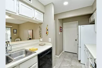 7919 Ridgeline Drive N, Austin, TX 78731 - Photo 11