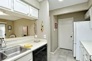 7919 Ridgeline Dr N, Austin, TX 78731 - Photo 11