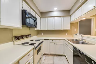 7919 Ridgeline Drive N, Austin, TX 78731 - Photo 11
