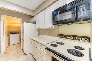 7919 Ridgeline Dr N, Austin, TX 78731 - Photo 11