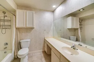 7919 Ridgeline Dr N, Austin, TX 78731 - Photo 19