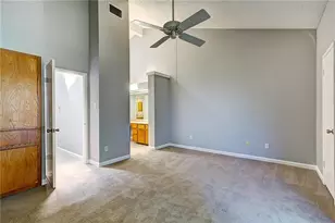 7122 Wood Hollow Dr, Austin, TX 78731 - Photo 11