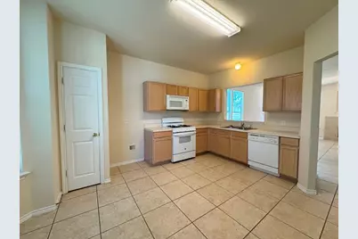 251 Utterback #A, Kyle, TX 78640 - Photo 9