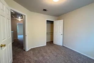 251 Utterback, Kyle, TX 78640 - Photo 33