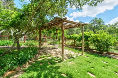 1053 Sunset Canyon Drive S, Dripping Springs, TX 78620 - Photo 31