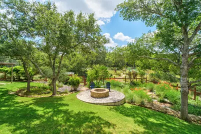 1053 Sunset Canyon Drive S, Dripping Springs, TX 78620 - Photo 31