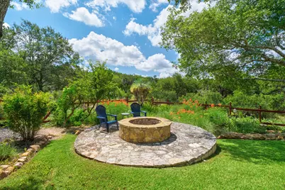 1053 Sunset Canyon Drive S, Dripping Springs, TX 78620 - Photo 33