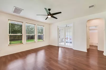 10229 English Oak Drive, Austin, TX 78748 - Photo 9