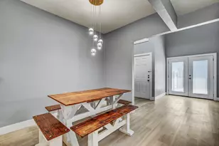 1010 Rundberg Ln, Austin, TX 78758 - Photo 9