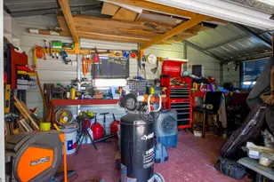 301 E Castlebriar Dr, Marble Falls, TX 78654 - Photo 7