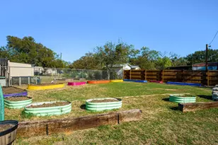 301 E Castlebriar Dr, Marble Falls, TX 78654 - Photo 15