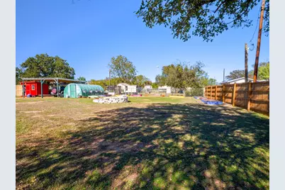 301 E Castlebriar Drive, Marble Falls, TX 78654 - Photo 13