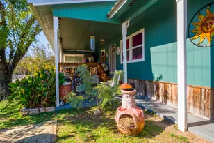 301 E Castlebriar Dr, Marble Falls, TX 78654 - Photo 9