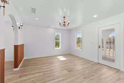 9 Wildflower Trail, Round Rock, TX 78664 - Photo 17
