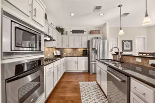 15512 Staked Plains Loop, Austin, TX 78717 - Photo 17